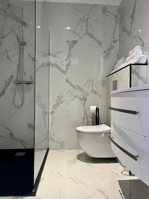 New Apartment With Swimming Pool 보로쉬르메르 프랑스
